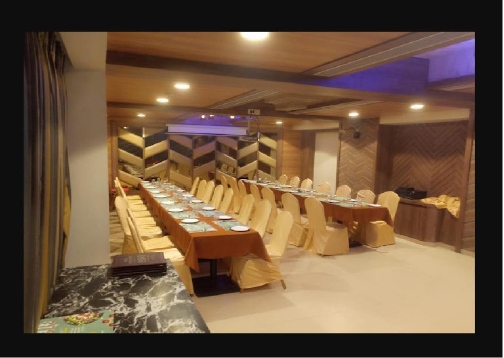 Hotel Mathoshree Thána Kültér fotó